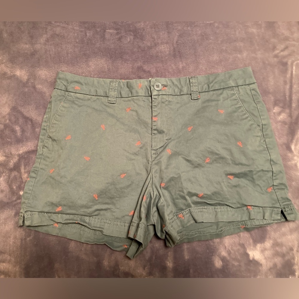 Magellan Outdoors Size 12 Periwinkle Lobster Print Shorts